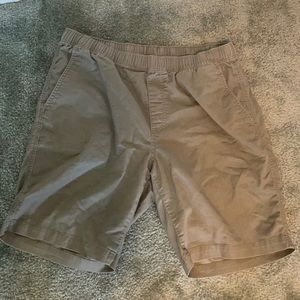 Uniqlo khaki style shorts